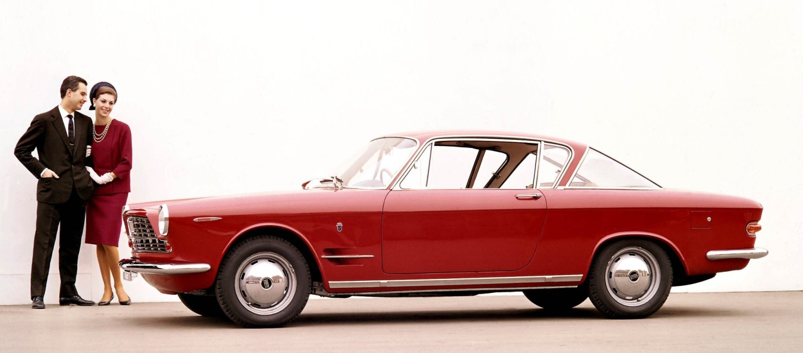 Fiat 2300 Coupe.jpg
